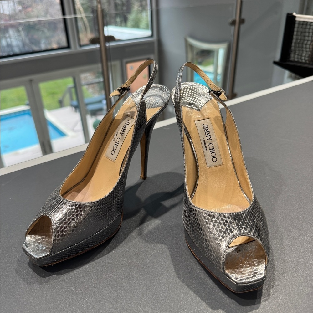 Beautiful and elegant silver Jimmy Choo, size 39